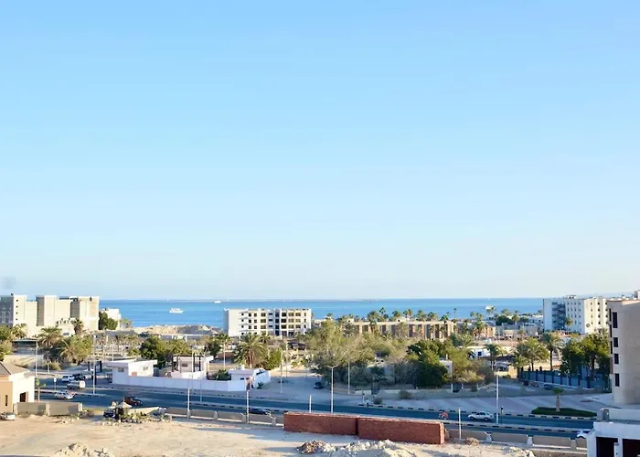 Escape Pool And Sea View * Hurghada